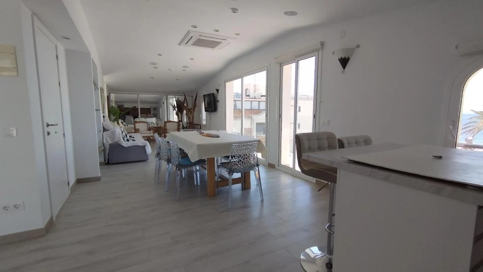 Apartament Atico Rhodes Playa Roses